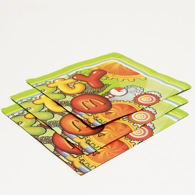 หนังสือพิมพ์สี่เหลี่ยม ผ้าเช็ดผ้าปู 3 ใบ